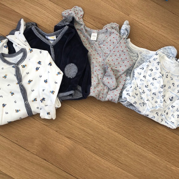 Other - 5 piece Baby footed one piece bundle 9 Months